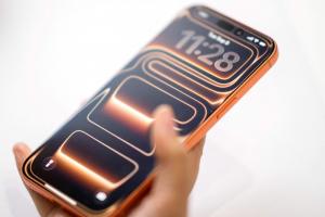 果粉衝iPhone 17！三大電信資費比一比、加碼優惠一次看
