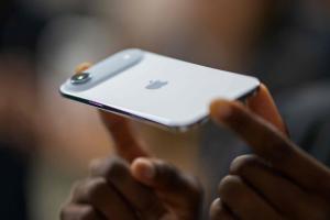 別再説它雞肋了！蘋果喊：iPhone Air是延續賈伯斯夢想