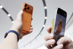 蘋果 iPhone 二手拋售潮來了！業者估：最低有 6 折甜甜價