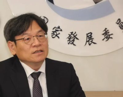 台積電在半導體產業能成功要訣　國發會主委葉俊顯：TSMC+1