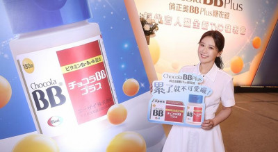 方志友韓國旅遊邀來舒華當地陪！好友王柏傑生日收「放下」蛋糕藏玄機
