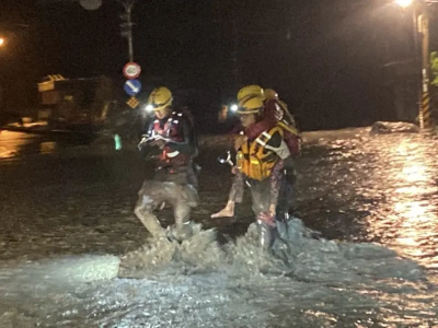 花蓮馬太鞍溪堰塞湖潰堤！光復鄉如水庫灌市區　14人死亡持續搜救