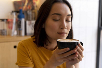 晚上失眠、睡不好？ 營養師：睡前10小時不碰「它」