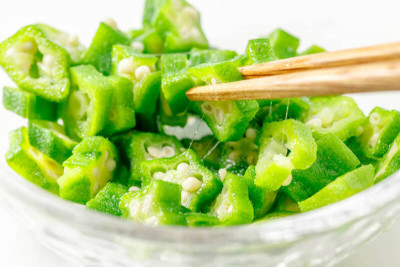膽固醇代謝加速器！ 秋葵、茄子6食物超吸油