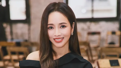 中國國慶侯佩岑高喊19字！還是輸誠了　歐陽娜娜裝沒事惹怒小粉紅