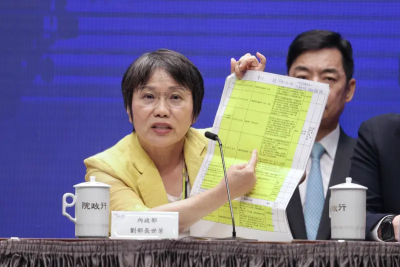 藍轟內政部延遲13小時　劉世芳秀所有通聯：真相只有一個