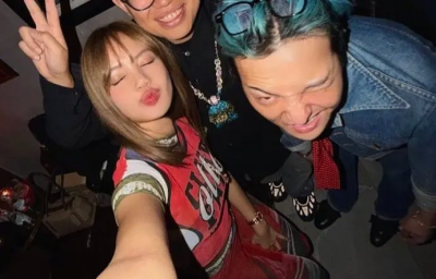 YG家族同框！BIGBANG x BLACKPINK合照　網驚:原來GD跟Lisa這麼熟