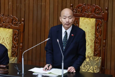 韓國瑜表態了？見羅智強高喊「歡迎羅主席」　尷尬改口又加上這句