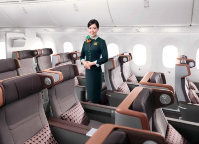 長榮空服員抱病值勤過世　華航空服員指出航空業「外站不適」後果
