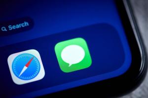 iPhone傳訊息狂跳「尚未送達」  蘋果公布解法：快檢查這設定