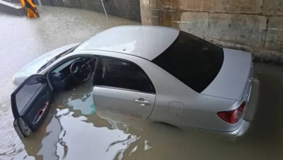 宜蘭外澳豪雨釀災！轎車誤闖積水涵洞　泡水兩小時車主驚險脫困