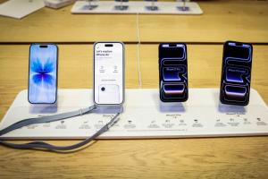 想要買便宜的 iPhone？這款已經下跌破 6,000 元