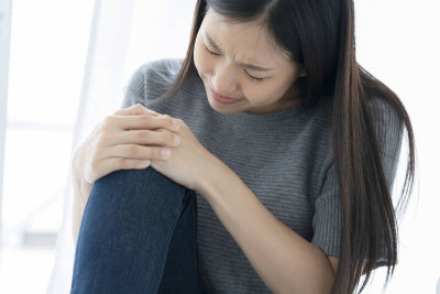 熟女膝蓋痛到難上下樓梯、跑步 1次性修復術找回行動力