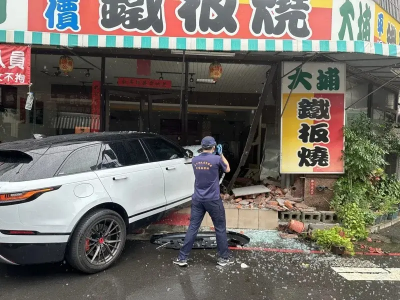 台中離奇車禍！男身亡「脖子出現刀傷」　高大成：車上留破案線索
