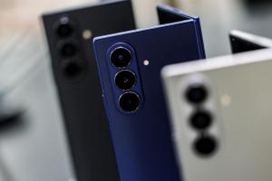 摺疊iPhone要來了!三星Z Fold8傳大升級、粉絲敲碗S Pen回歸