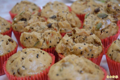 無糖「豆漿核桃發糕」補鈣又高纖 重陽步步高升應景喫!