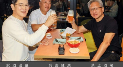 炸雞外交變時尚焦點！黃仁勳韓國「雞啤會」三巨頭同框穿搭意外成網友熱搜