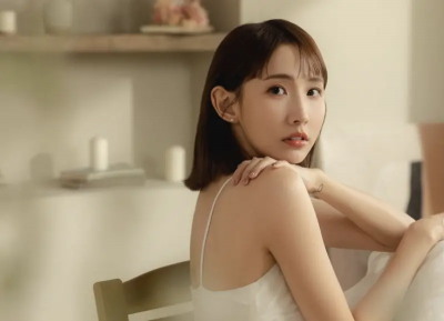 粿粿竟沒住王子家！爆與胡釋安同棟居住　被直擊帶家人回南港新家