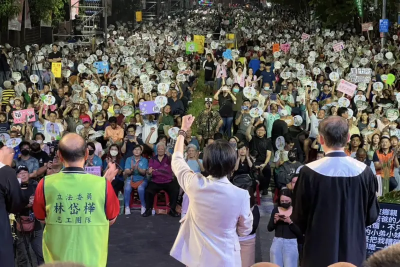林岱樺岡山造勢稱湧入3萬人？柯志恩酸：有派人去數椅子沒這麼多