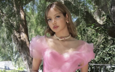 BLACKPINK Lisa爆進軍迪士尼！變身《魔髮奇緣》樂佩　粉絲全嗨爆