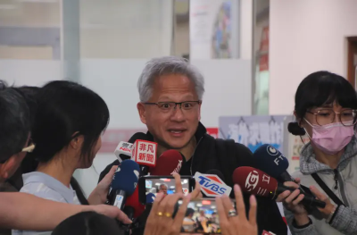 黃仁勳抵台南　曝光在台南只待5小時、明天出席台積電運動會
