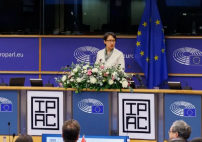 反觀蕭美赴歐演說！她轟鄭麗文到共諜活動：一個台灣兩個世界