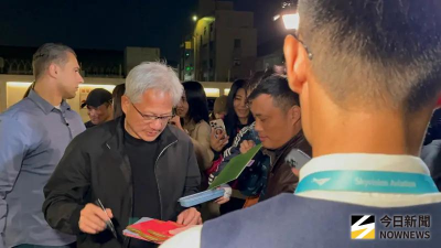 黃仁勳近十點半降落台北、讚牛肉湯好喫　再曝最常使用3AI工具　