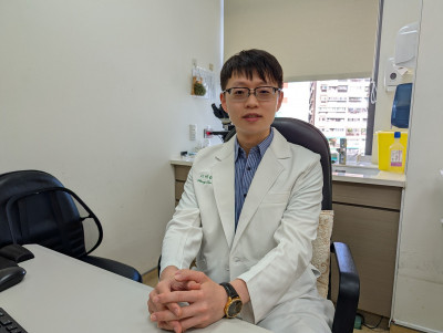 冬季皮膚乾癢紅腫勿輕忽 60歲男不當清潔竟釀蜂窩性組織炎