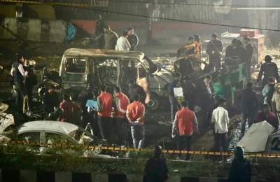 影／不排除恐攻！印度德裏汽車爆炸至少8死20傷　全國多地戒備