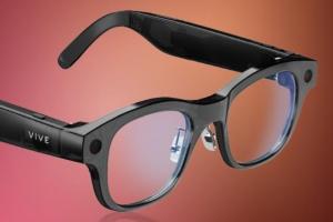 HTC智慧眼鏡新增抗藍光透明鏡片款 VIVE Eagle進化支援AI連續對話 多項實用功能年底前就位