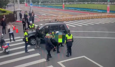 無照男駕車闖總統府管制區　遭13警壓制大喊：「我是皇太子」