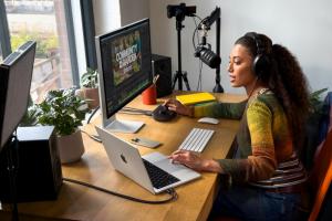 蘋果兩款M5新品強悍報到  AI應用讀寫速度有感提升  Vision Pro同步開放預訂