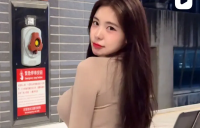 李多慧肉色緊身裝熱舞！月台大動作忘情搖擺　差點錯過高鐵末班車