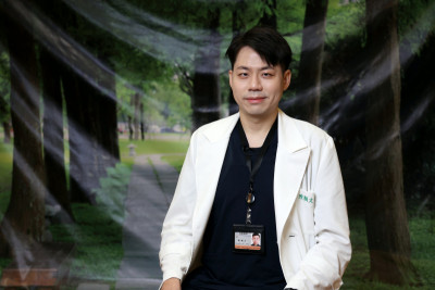 低頭族頸椎退化與神經受壓  骨科醫師2招穩定頸椎