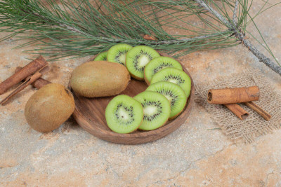 喫菜就能助排便？ 4大飲食指南擺脫慢性便祕更順暢