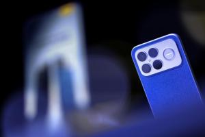 Android 手機開打價格戰！旗艦晶片＋6500mAh大電量僅要 20,999 元