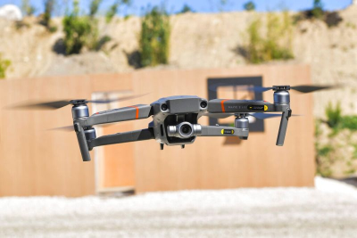 無人機販售前須先登錄、清楚標示必要資訊　違者可罰150萬元