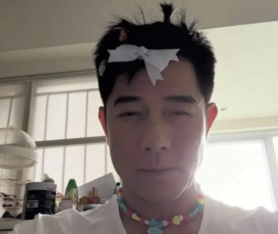 郭富城曬愛女傑作！沖天炮加上七彩項鍊　天王寵溺喊：完美造型