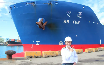 航駛船隊中的「巨無霸」　中油首位女船長林嘉玲談盡海上甘苦
