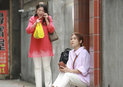 香港媳婦吳申梅粵語凸槌！餐廳喊要紙巾竟來這一根　老公笑到併軌