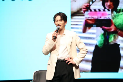 《玻璃之心》町田啓太來了！秀吉他帥瘋粉絲　狂嗑臭豆腐：還想喫