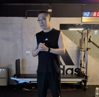 朱學恆提前出獄瘦20公斤！首次回歸直播不談政治　自曝「這件事」