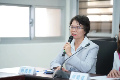 助理簽連署被罵奔出辦公室？劉書彬結巴駁：絕對支持公費公用