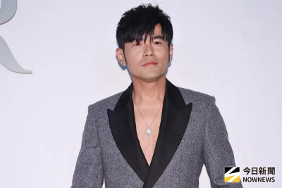 周傑倫為何都在MV中一直走路？連〈恆星不忘〉也狂走　本人回5字