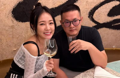 丫頭一度傳婚變！抱怨老公不懂自己　生日收1禮物傻眼：什麼意思