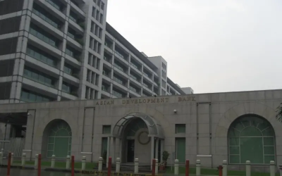 貪腐纏身外資跑光！亞銀仍砸4億美元　急救菲律賓營商信心