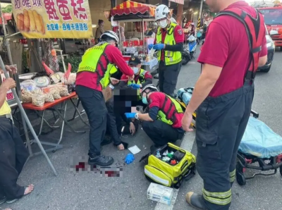 驚悚畫面曝！屏東男遭蟒蛇鎖喉纏脖子　跌倒後腦濺血急送醫