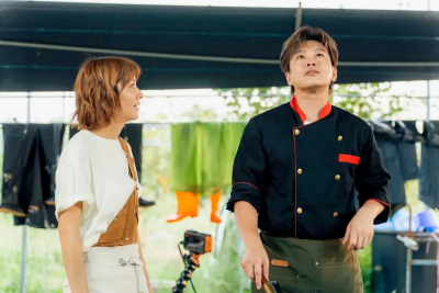 坤達捲閃兵案現身錄影！吐槽牛奶出張嘴　阿弟一旁煮麵憶父竟痛哭