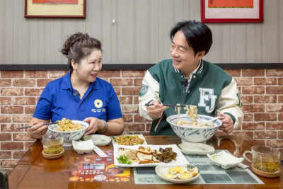 影／賴清德大啖包公私房麵　中配感性喊：台灣是我的家