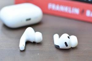 通路公布最熱銷 Top 10 穿戴裝置！年末送禮、交換禮物免煩惱